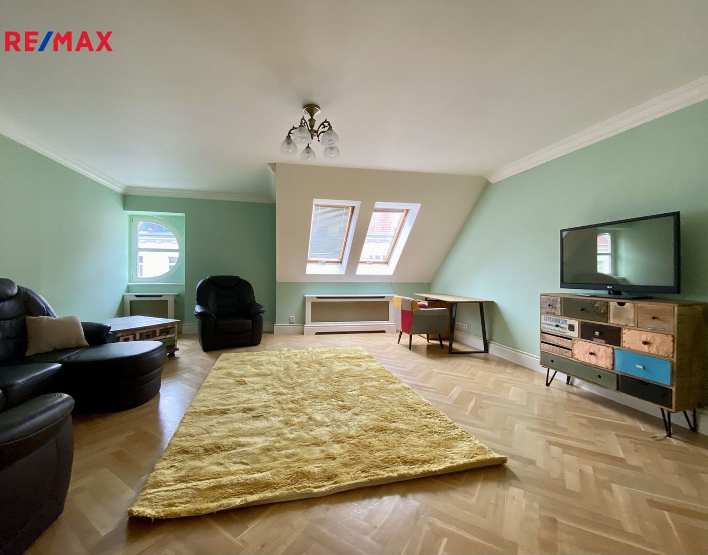 Prodej bytu 4+1 v osobním vlastnictví 132 m², Praha 2 - Vinohrady