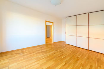 Prodej bytu 2+kk v osobním vlastnictví 83 m², Praha 5 - Jinonice
