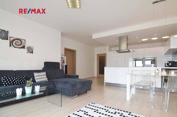 Prodej bytu 2+kk v osobním vlastnictví 83 m², Praha 5 - Stodůlky