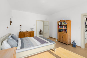 Prodej domu 230 m², Trnová