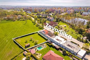 Prodej pozemku 3346 m², Jílovice