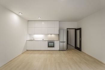 Pronájem bytu 1+kk v osobním vlastnictví 64 m², Praha 8 - Karlín