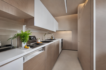 kuchyňská linka - VIZUALIZACE možného interiérového redesignu - Prodej bytu 4+kk v družstevním vlastnictví 104 m², Praha 9 - Černý Most