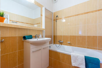 Prodej bytu 2+1 v osobním vlastnictví 60 m², Nové Město nad Metují