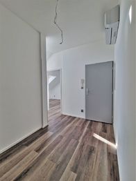 Prodej bytu 2+kk v osobním vlastnictví 42 m², Lochovice