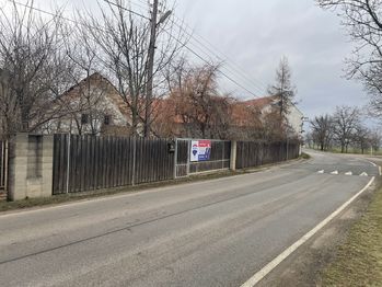 Prodej pozemku 436 m², Spomyšl