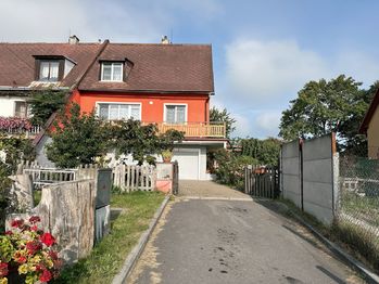 Prodej domu 100 m², Chodský Újezd