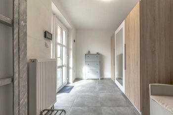 Předsíň - Prodej domu 280 m², Újezd