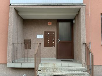 Prodej bytu 3+1 v osobním vlastnictví 63 m², Klášterec nad Ohří