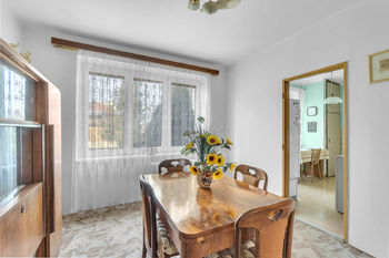 Prodej bytu 4+1 v družstevním vlastnictví 90 m², Hradec Králové