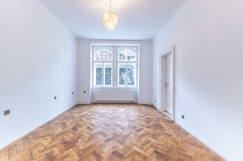 Prodej bytu 3+kk v osobním vlastnictví 69 m², Praha 1 - Staré Město