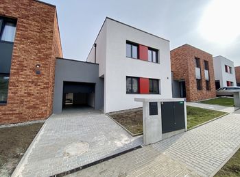 Prodej domu 285 m², Praha 8 - Ďáblice