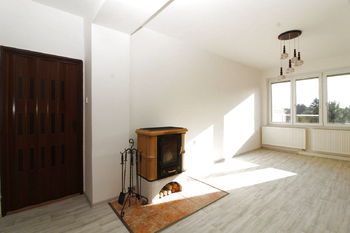 obývací pokoj - Pronájem bytu 3+1 v osobním vlastnictví 60 m², Telč