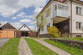 Prodej domu 210 m², Horní Loučky