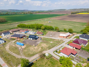 Prodej pozemku 907 m², Březí