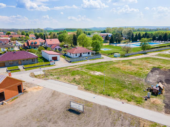 Prodej pozemku 907 m², Březí