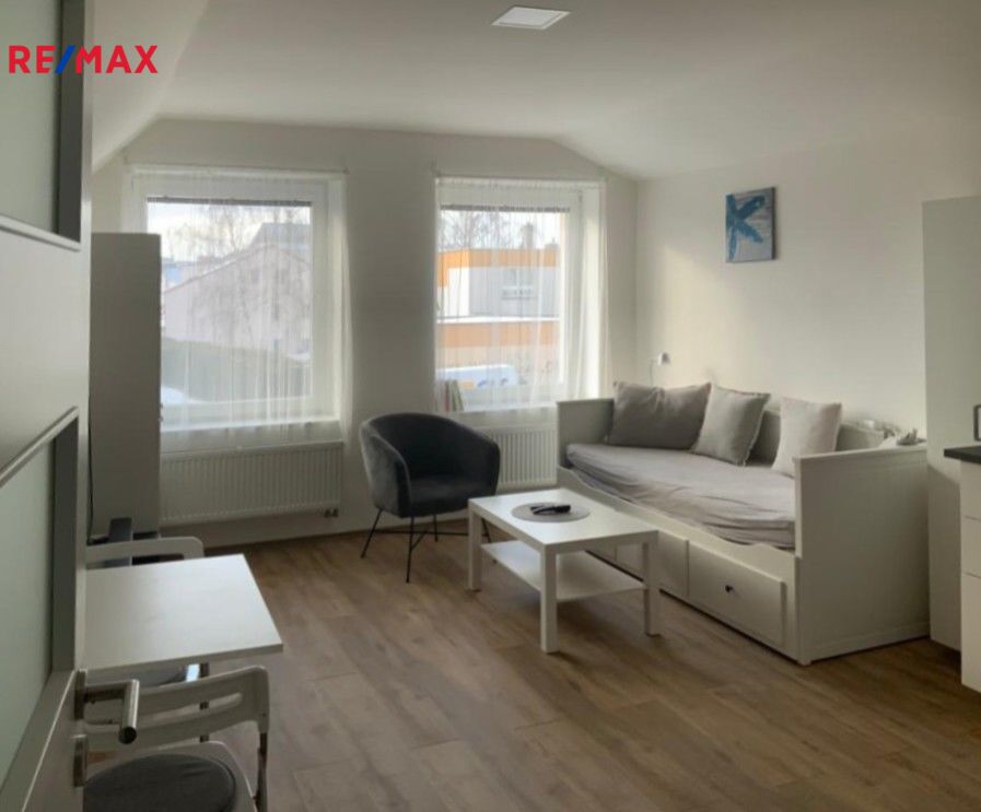 Pronájem bytu 1+kk v osobním vlastnictví, 26 m2, Svitavy