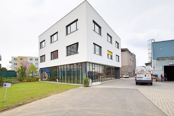 Pronájem bytu 2+kk v osobním vlastnictví 46 m², Jinočany