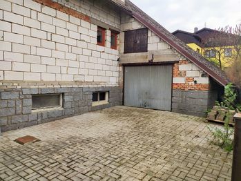 garáž - Prodej domu 283 m², Rožmitál pod Třemšínem