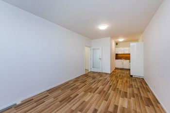 Prodej bytu 2+kk v osobním vlastnictví 61 m², Praha 3 - Strašnice
