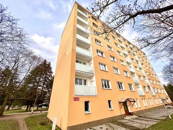 Prodej bytu 2+1 v osobním vlastnictví 69 m², Chomutov