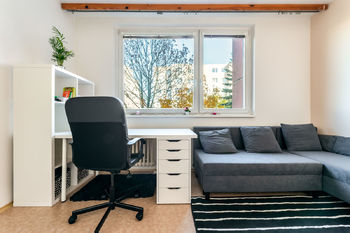 Prodej bytu 3+1 v osobním vlastnictví 72 m², Praha 5 - Hlubočepy