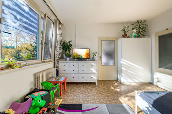 Prodej bytu 2+1 v osobním vlastnictví 44 m², Praha 5 - Hlubočepy