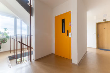 Prodej bytu 4+kk v osobním vlastnictví 70 m², Praha 9 - Černý Most