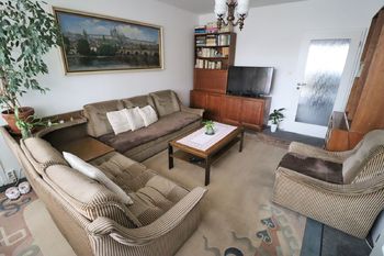 Obývací pokoj - Prodej bytu 5+1 v osobním vlastnictví 110 m², Praha 5 - Stodůlky