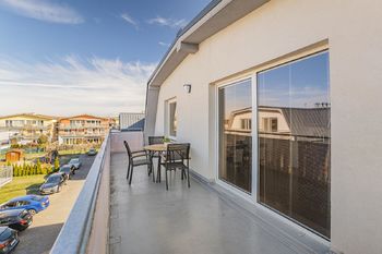 Pronájem bytu 2+kk v osobním vlastnictví 45 m², Praha 9 - Újezd nad Lesy