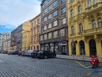 Prodej bytu 2+1 v osobním vlastnictví 72 m², Praha 1 - Nové Město