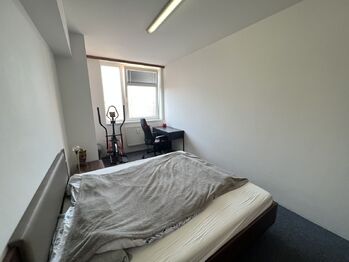 Pronájem bytu 3+kk v osobním vlastnictví 81 m², Praha 5 - Hlubočepy