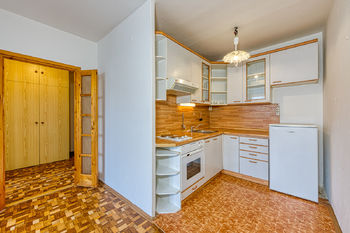Prodej bytu 2+1 v osobním vlastnictví 54 m², Praha 10 - Strašnice