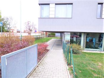 Pronájem kancelářských prostor 86 m², Praha 9 - Prosek