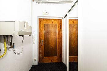 Chodba - Prodej bytu 2+kk v osobním vlastnictví 42 m², Lovosice