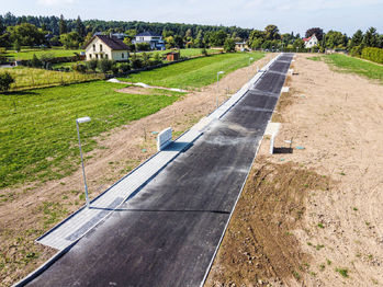 Prodej pozemku 800 m², Louňovice