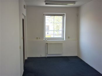 Pronájem kancelářských prostor 27 m², Kolín