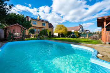 Prodej domu 220 m², Záluží