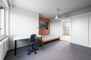 Prodej domu 220 m², Záluží