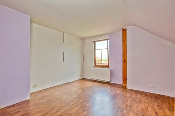 Prodej zemědělského objektu 220 m², Cheb