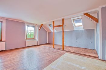 Prodej zemědělského objektu 220 m², Cheb