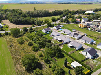 Prodej pozemku 673 m², Křelov-Břuchotín