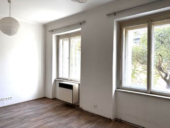 Pronájem bytu 2+1 v osobním vlastnictví 47 m², Praha 8 - Libeň