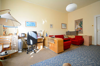 Prodej bytu 2+1 v osobním vlastnictví 89 m², Hradec Králové