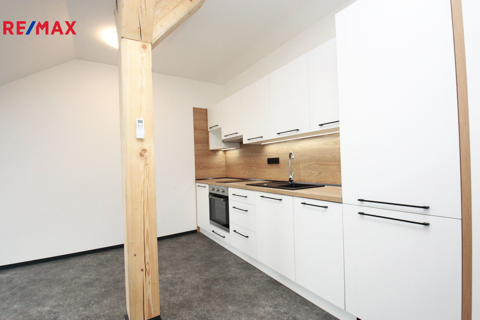 Pronájem bytu 2+kk v osobním vlastnictví, 44 m2, Kolín