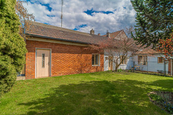 Prodej domu 120 m², Unhošť