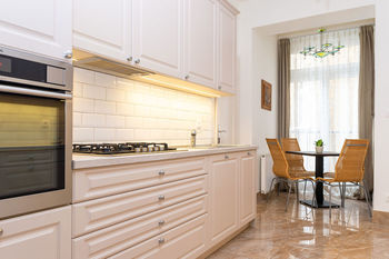Prodej bytu 3+1 v osobním vlastnictví 104 m², Karlovy Vary