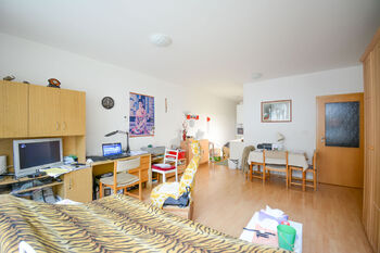 Prodej bytu 1+kk v osobním vlastnictví 45 m², Hradec Králové