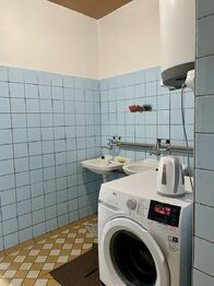 Pronájem bytu - pokoje v osobním vlastnictví 15 m², Nalžovské Hory