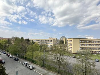 Prodej bytu 3+1 v osobním vlastnictví 78 m², Praha 10 - Strašnice